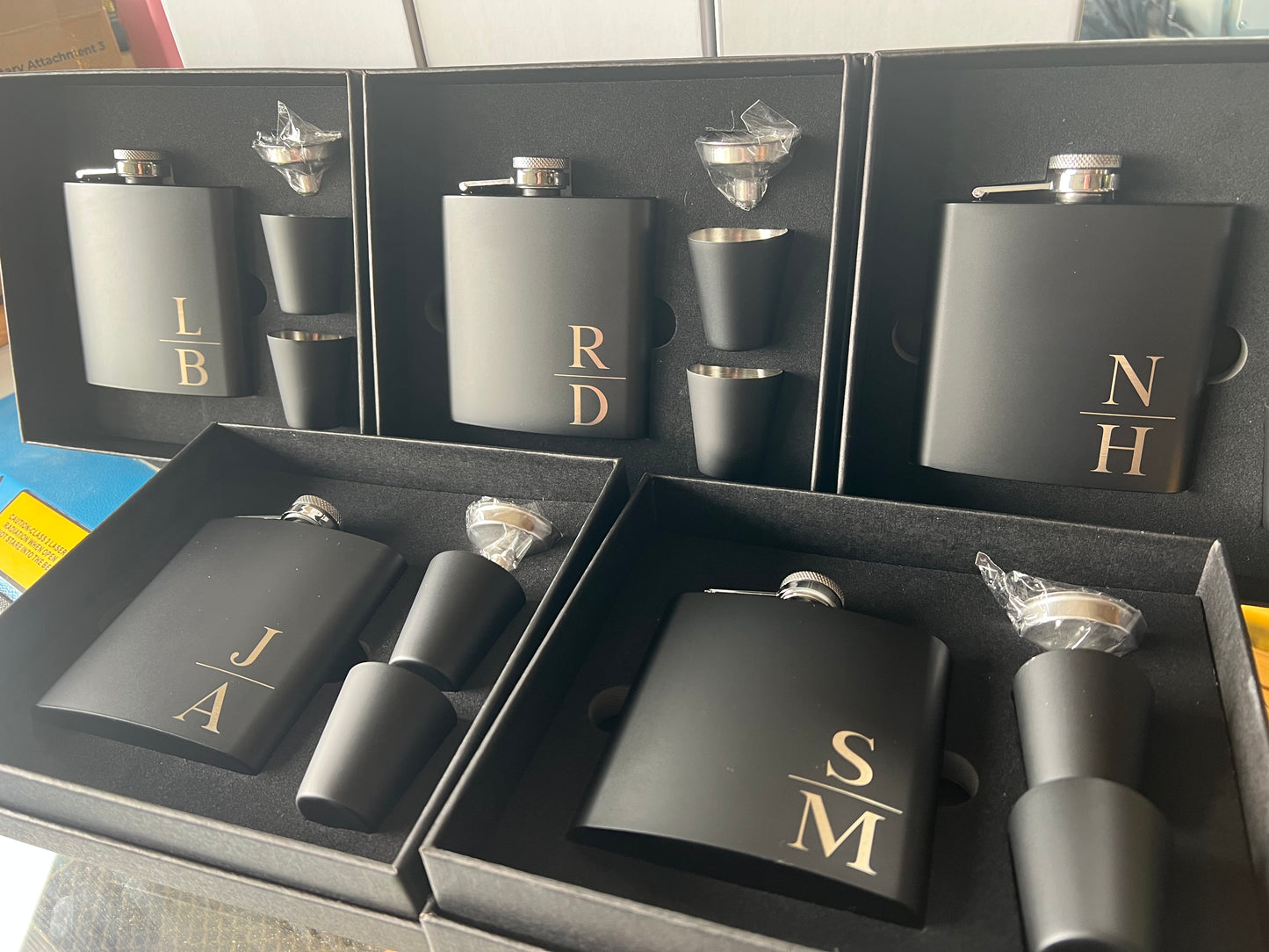 Personalized Stainless Steel Hip Flask Gift Box Set